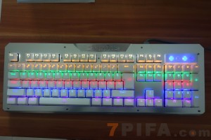 [银色]2600 金属面板彩虹七彩发光悬浮式机械键盘